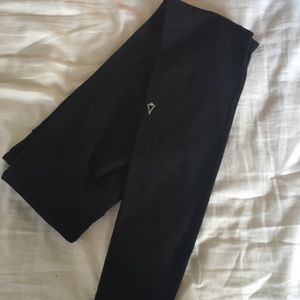 Black lululemon ivivva leggings